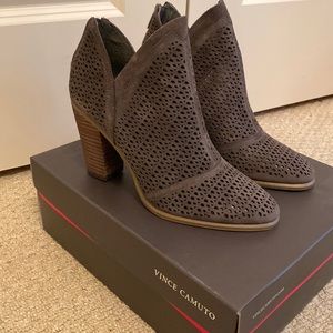 NWT Vince Camuto Bootie size 7.5